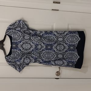 Talbot's 18W Navy/white medallion shift dress with short sleeves and full lining